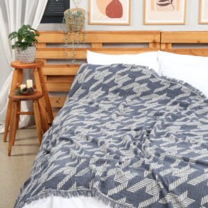 Goose Foot XL Throw