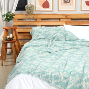 Goose Foot XL Throw