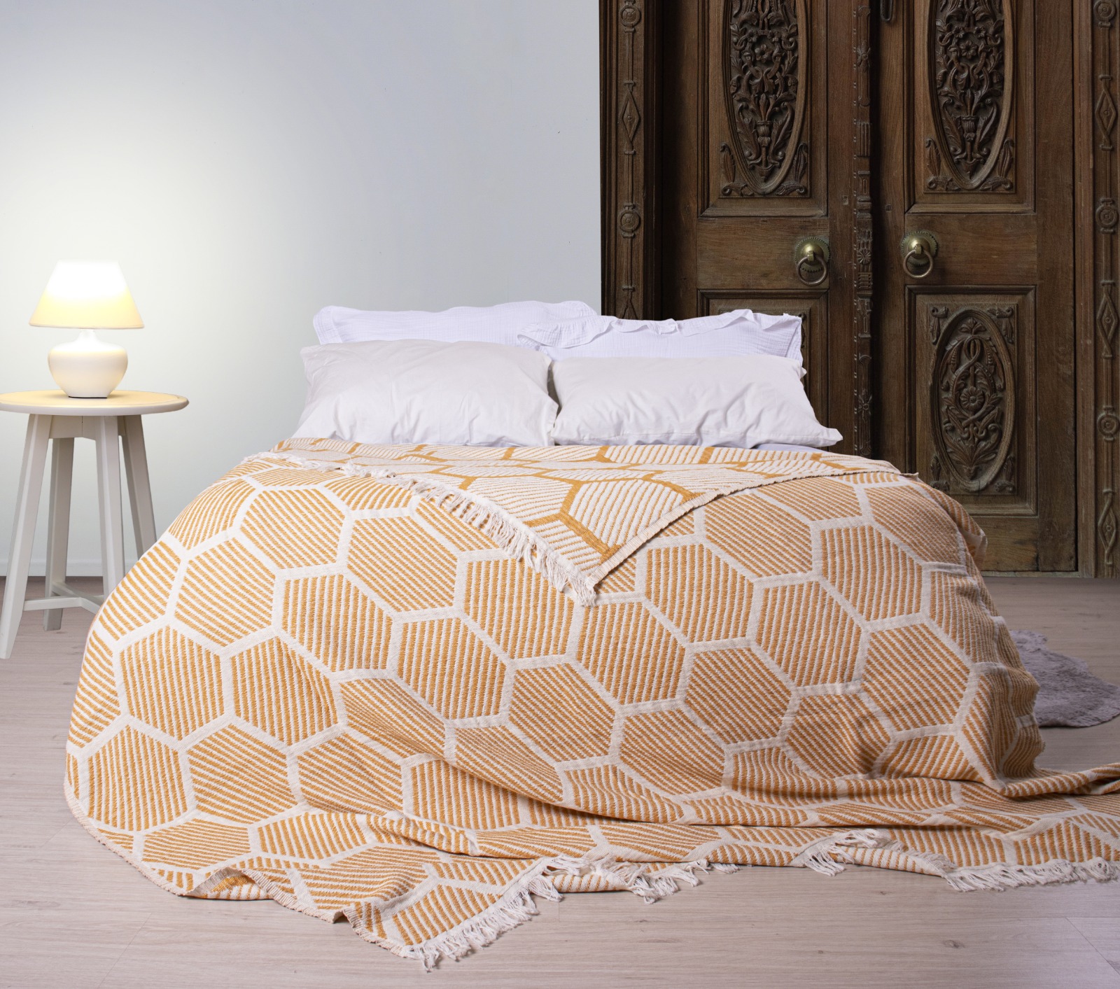 Hexagon Throw