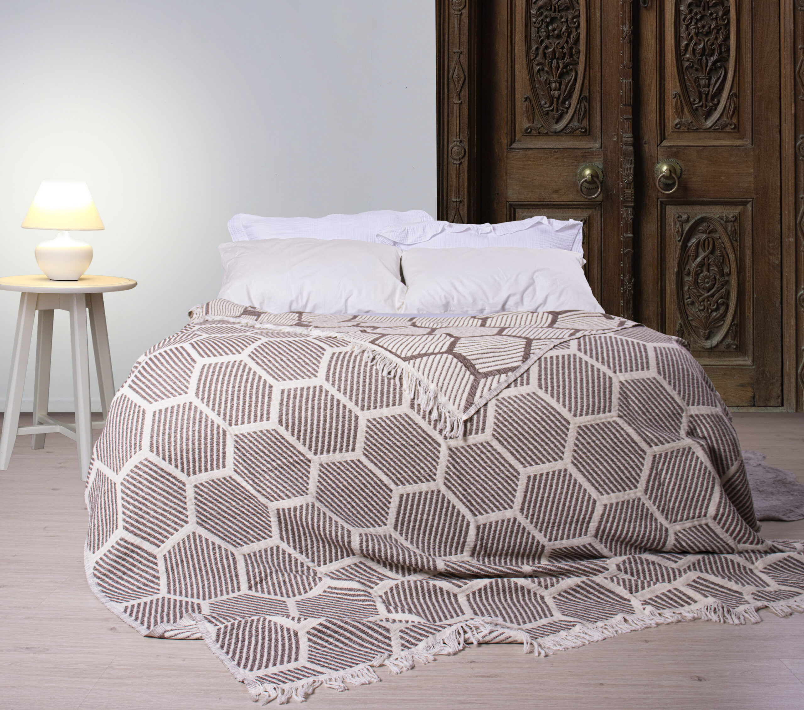 Hexagon XL Throw
