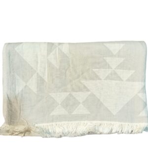 Liva Throw